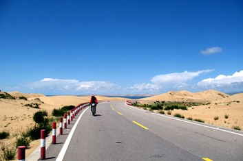 Qinghai Lake Biking Tour