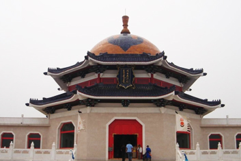Hohhot Tour to Grassland and Desert 