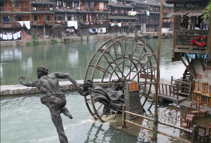 The Hidden Fairyland of China-Guizhou & Zhangjiajie