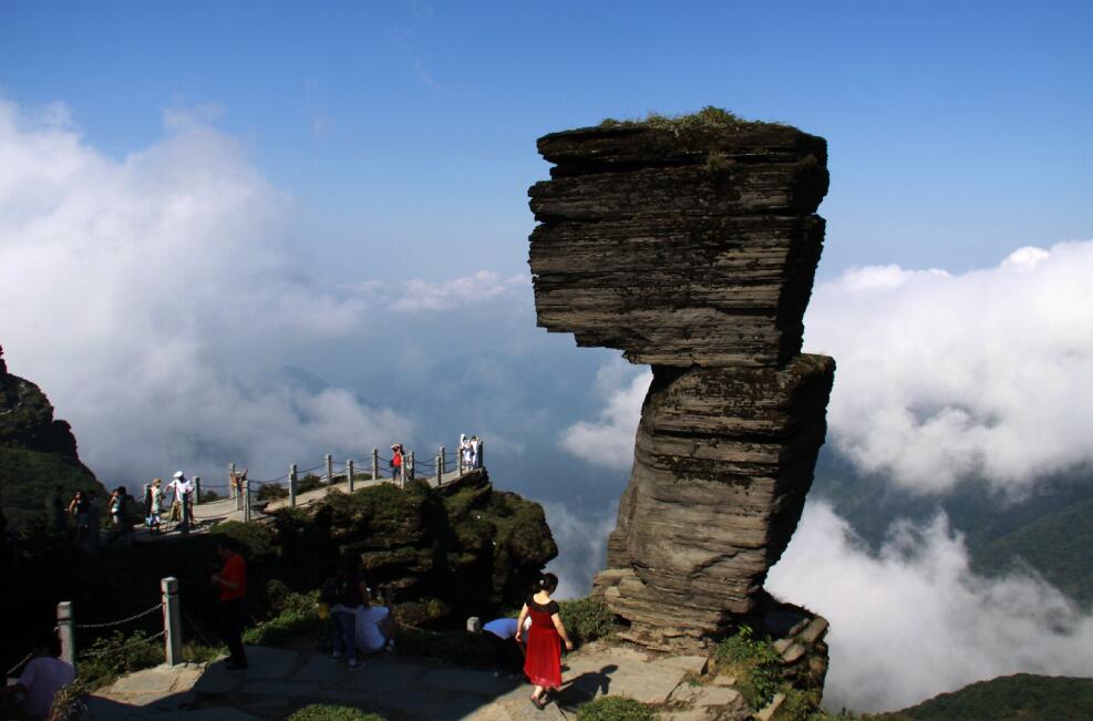 The Hidden Fairyland of China-Guizhou & Zhangjiajie