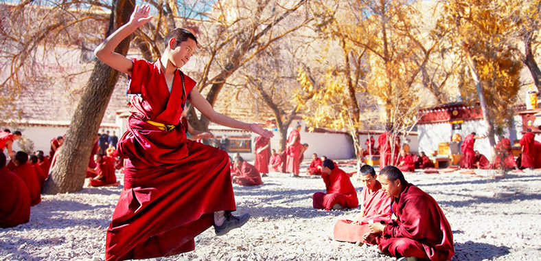 Trek around Lhasa