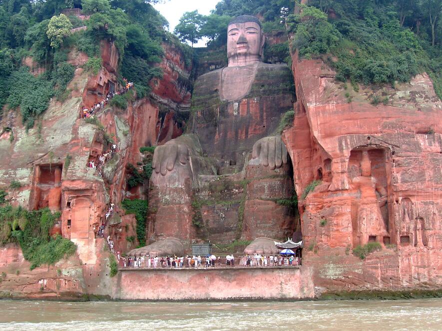 Giant Buddha, Giant Panda & Mt.Emei Tour