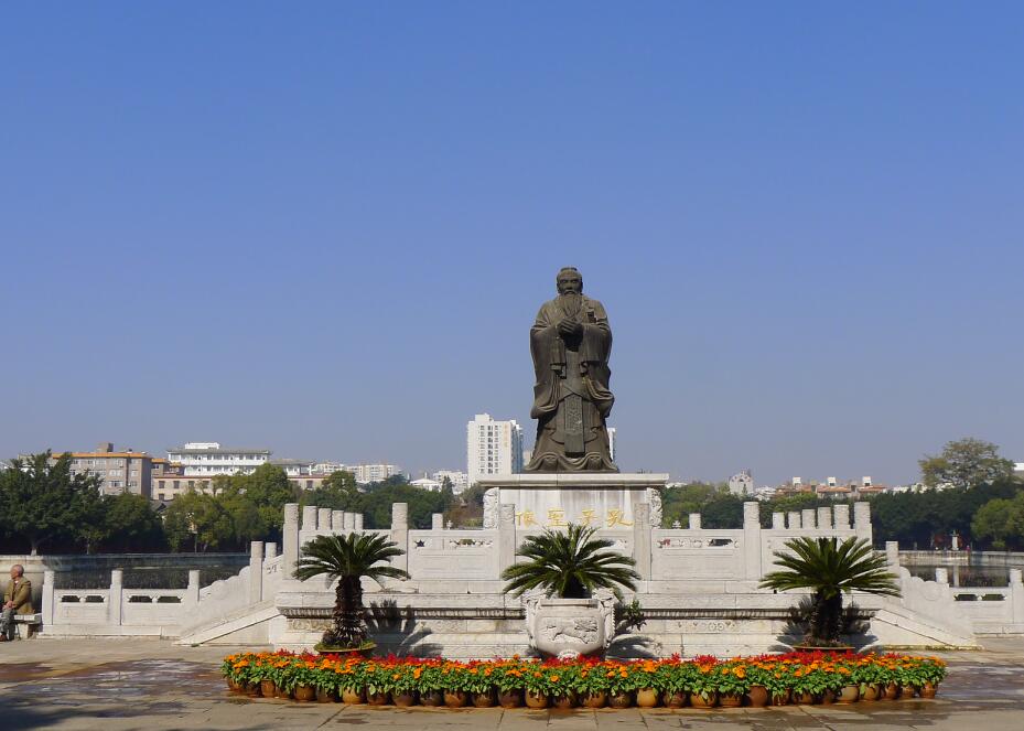 Yunnan Shining Spring