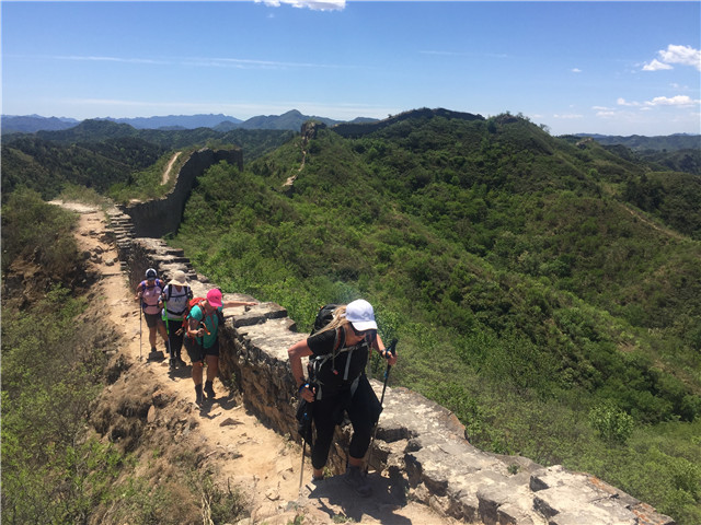 Gubeikou to Jinshanling Wild Great Wall one day hiking tour